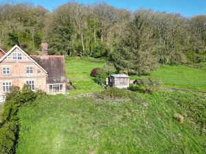 Photo 4- click for photo gallery